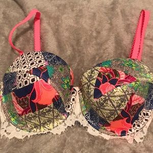 NWOT Victoria's Secret 32DDD